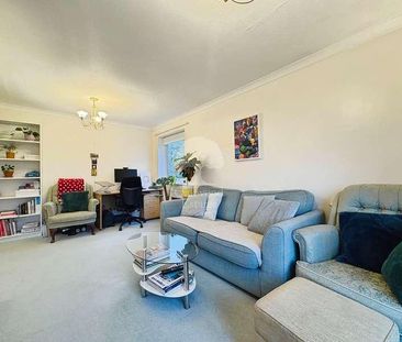 Riseley Road, Maidenhead, SL6 - Photo 2