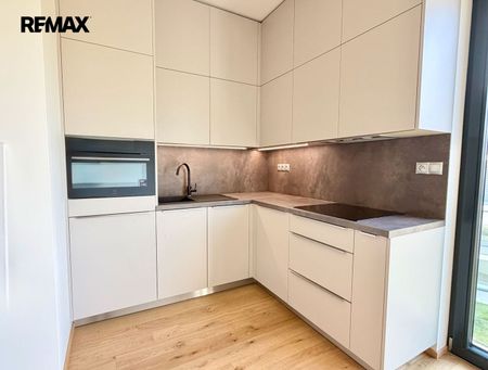 Pronájem bytu 1+kk v osobním vlastnictví 39 m², Praha 5 - Košíře - Photo 5