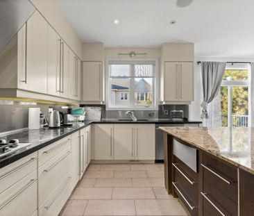 For Lease - 71 Metropole Private, Westboro - Hampton Park, Ontario - Photo 6