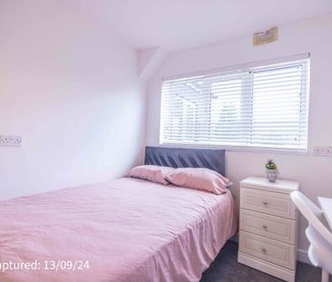 22 The Crescent - Photo 4