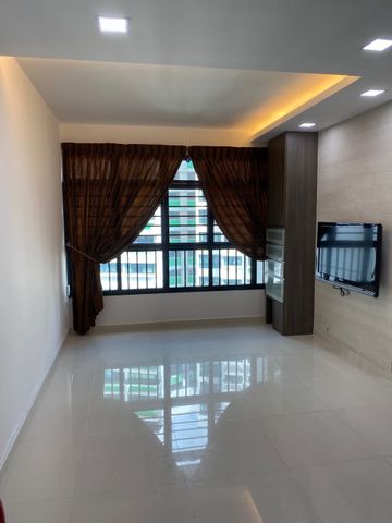 3 Bedroom HDB_FOUR_ROOM at Sengkang - Photo 2