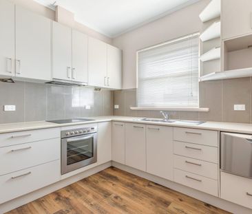 21 Crozier Tce, Oaklands Park, SA 5046 - Photo 5