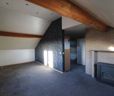 Een dakappartement met 1 slaapkamer op een rustige locatie in Beerse. - Photo 6