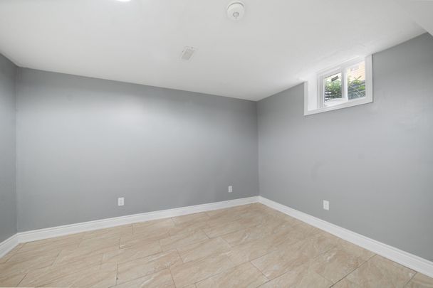 For Lease - 26 Newman Court, Brampton, Ontario - Photo 1