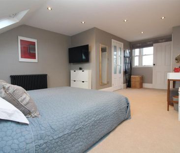3 bedroom terraced house to rent - Photo 6