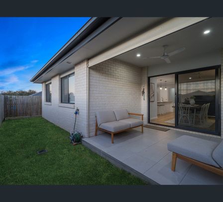 16 Orkney Street, Spring Mountain, Qld 4300 - Photo 1