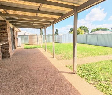 Tidy home in Wilsonton - Photo 6