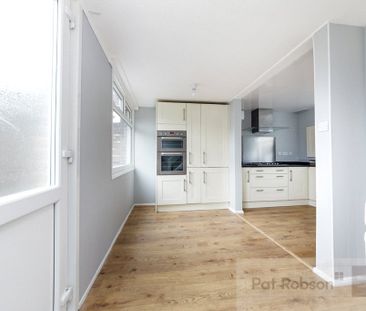 Chesters Avenue, Newcastle Upon Tyne - Photo 6