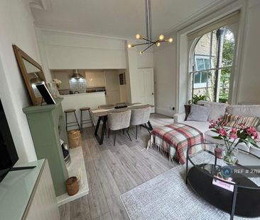 1 bedroom flat to rent - Photo 2