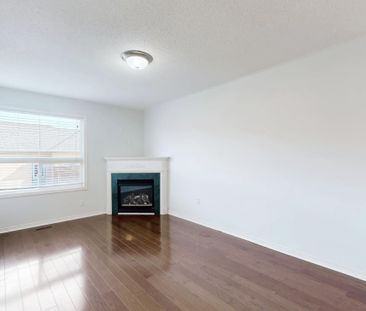 For Lease - 60 Cariglia Trail, Markham, Ontario - Photo 2