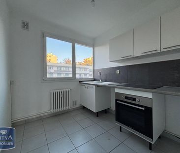 Location Appartement 3 pièces 55m² ST ETIENNE 42100 - Photo 6