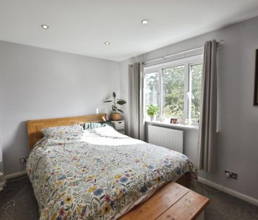 3 bedroom semi-detached house to rent - Photo 6