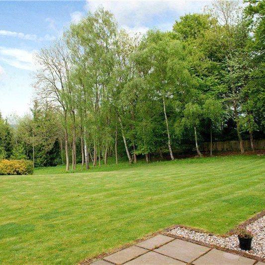 5 bedroom detached house to rent - Photo 1