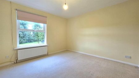 31 Spence Crescent, Cullybackey, Ballymena, BT42 1BR - Photo 2
