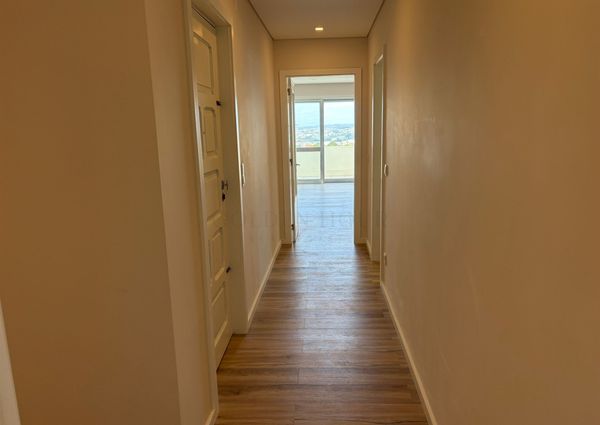 Apartamento T4 em Porto