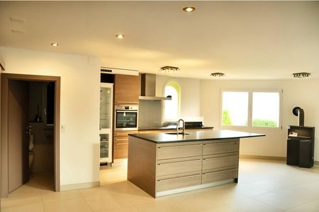 Nice 3.5 room apartment on the ground floor in Vex - Photo 2