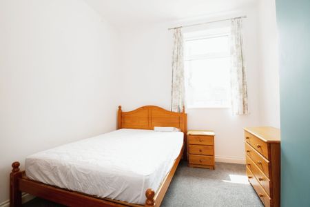 Manor Street, Caerdydd, CF14 - Photo 2