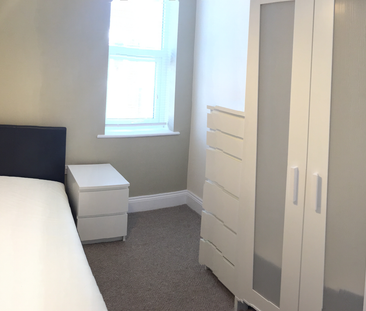 Spencer Street Unit 3 - Photo 1
