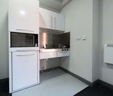 1 bedroom private hall to rent - Photo 4