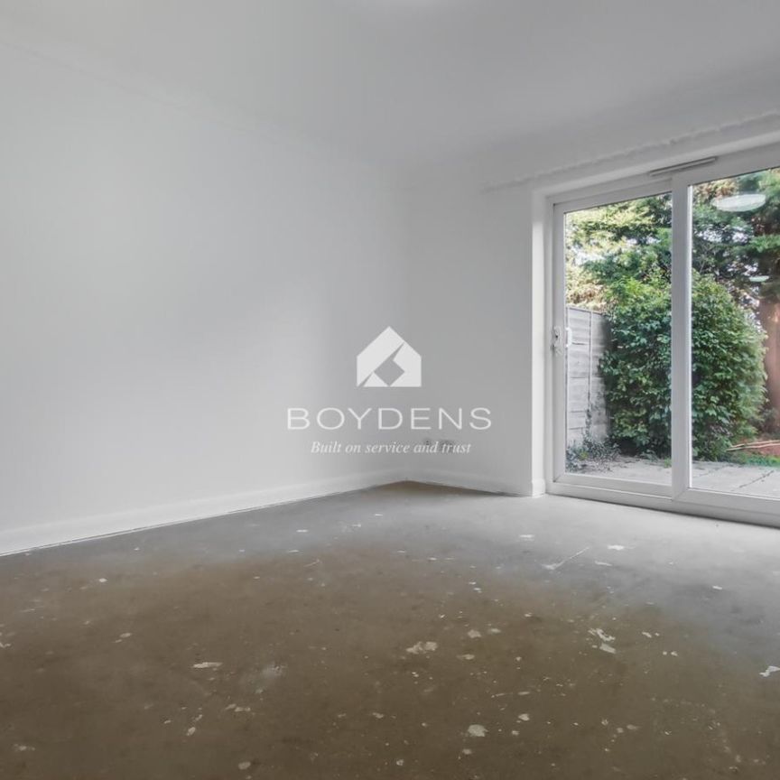 Warley Close, Braintree - Photo 1