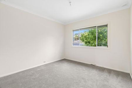 Tidy Two Bedroom Home in Convenient Location - Photo 3