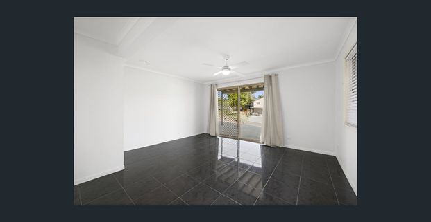 THE FAMILY HOME YOU'VE BEEN SEARCHING FOR - Photo 1