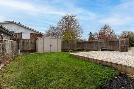 For Lease - 14 Taylor Road, Ajax, Ontario - Photo 5