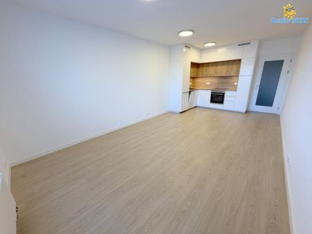 Pronájem bytu 2+kk 60 m2 - Photo 2
