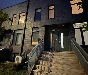 For Lease - 1720 Simcoe Street Unit# 10-2, Oshawa, Ontario - Photo 1