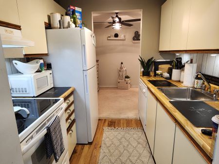 For Lease - 729 Deveron Crescent Unit# 304, London South, Ontario - Photo 2