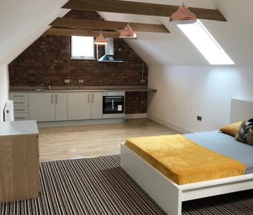 Studio to rent - Photo 3