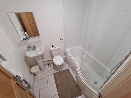 2 bedroom apartment to rent - Photo 5