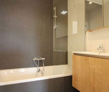 Appartement te huur in Kraainem voor € 1.750 met 3 slaapkamers - Foto 2