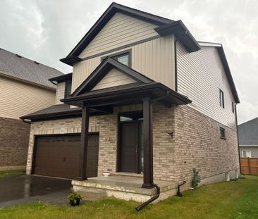 For Lease - 11 ALICIA Crescent, Thorold, Ontario - Photo 5