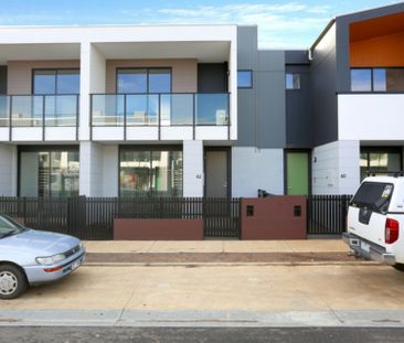 42 Kenswick Street, Point Cook VIC, Belconnen - Photo 1