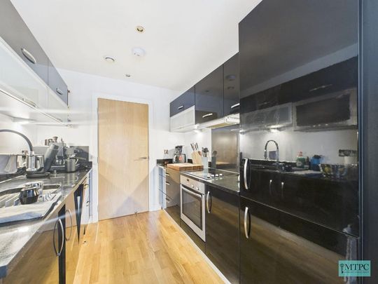 2 bedroom apartment to rent - Photo 1