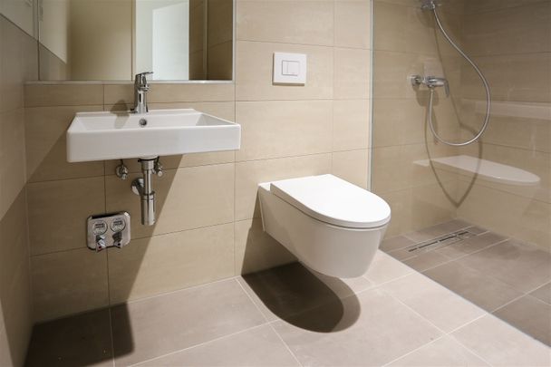 Toller Grundriss und ideale Ausstattung - komfortabel Wohnen mitten in der Europacity - Photo 1