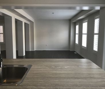 For Lease - 8600 Sweet Chestnut Drive, Niagara Falls, Ontario - Photo 1