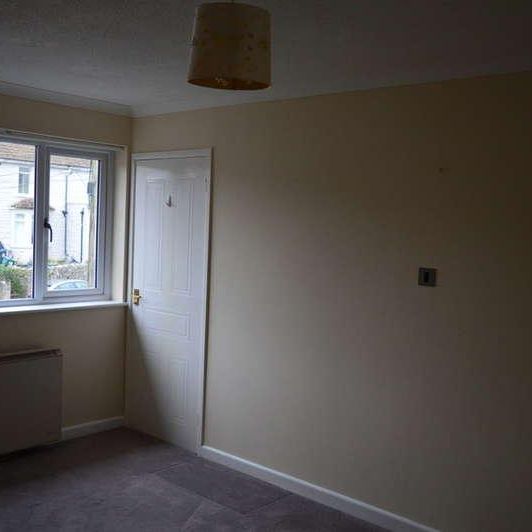 Lower Kewstoke Road, Worle, Weston-super-mare, BS22 - Photo 1