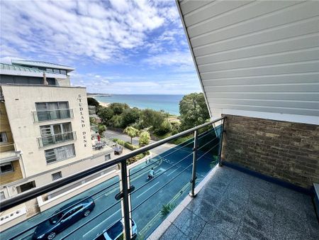 2 bedroom penthouse to rent - Photo 3