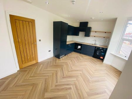 1 bedroom flat to rent - Photo 4