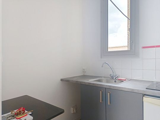 Appartement à louer - REIMS- HYPER CENTRE - Photo 1