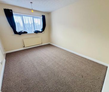 2 bedroom House To Let - Photo 3