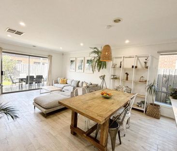 Contemporary 4-Bedroom Home in a Great Location - Photo 5