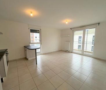 Location Appartement 3 pièces 54m² - Photo 6