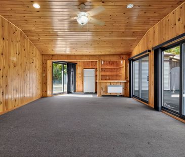 For Lease - 900 Champlain Road, Tiny, Ontario - Photo 3