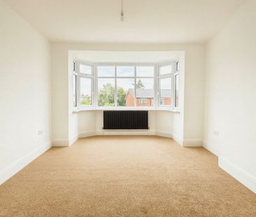 4 bedroom House To Let Total Size: 1217 SQ FT - Photo 1