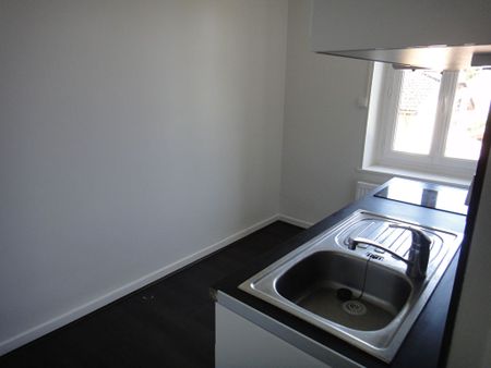 Location Appartement 1 pièce 21m² - Photo 4