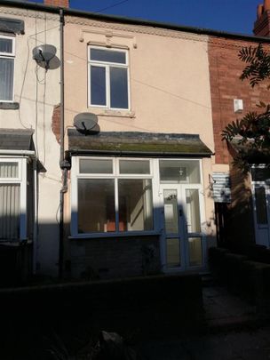 3 bedroom terraced house to rent - Photo 1