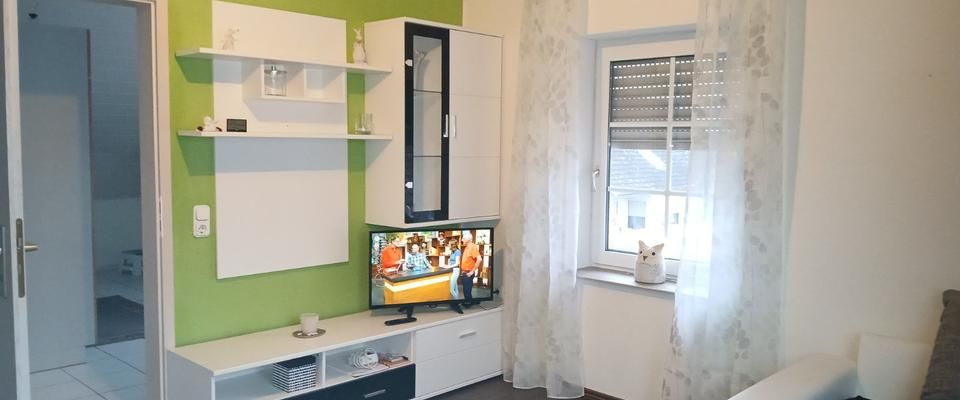 2,5 Zimmerwohnung ZW im DG in Niederwerrn - Photo 1